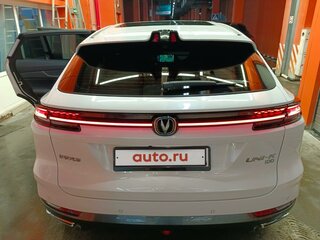 2022 Changan UNI-K iDD, белый, 2350000 рублей, вид 4