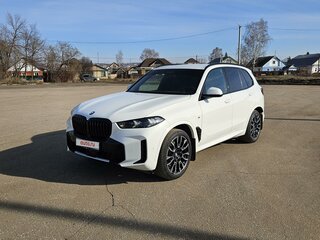 2023 BMW X5 30d IV (G05/G18) Рестайлинг, белый, 12190000 рублей, вид 2