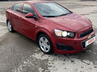 2012 Chevrolet Aveo II, красный, 460000 рублей, вид 1