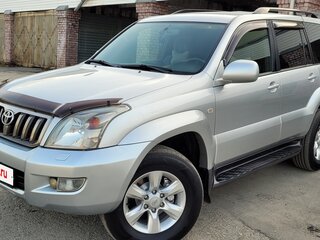 2008 Toyota Land Cruiser Prado 5-speed 120 Series Рестайлинг, серебристый, 3150000 рублей, вид 2