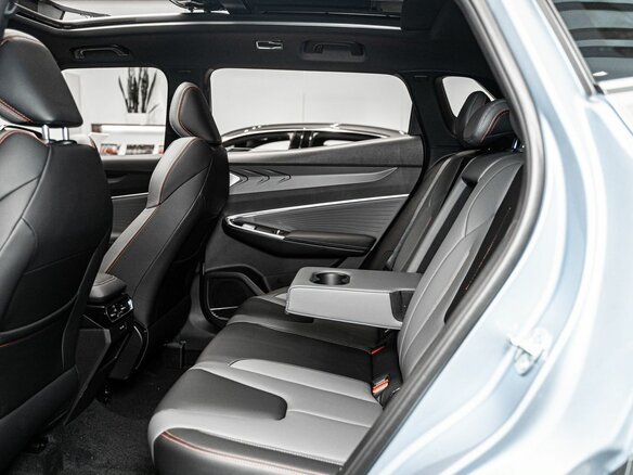 2026 Geely Cityray, голубой, 3344990 рублей - вид 15