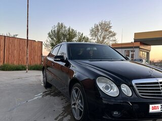 2008 Mercedes-Benz E-Класс 200 III (W211, S211) Рестайлинг, чёрный, 1200000 рублей, вид 2