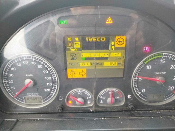 2008 Iveco Stralis, чёрный, 1200000 рублей - вид 5
