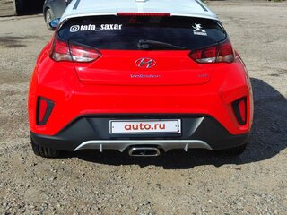 2018 Hyundai Veloster II, красный, 1750000 рублей, вид 3