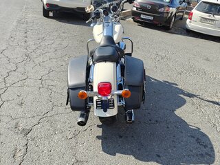 2018 Harley-Davidson Road King, белый, 2150000 рублей, вид 5