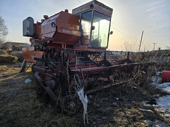 1991 Енисей Зерноуборочные комбайны, красный, 235000 рублей - вид 7