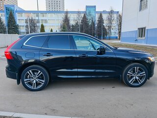 2018 Volvo XC60 II, чёрный, 3988000 рублей, вид 3