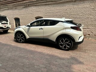 2018 Toyota C-HR I, белый, 2200000 рублей, вид 5
