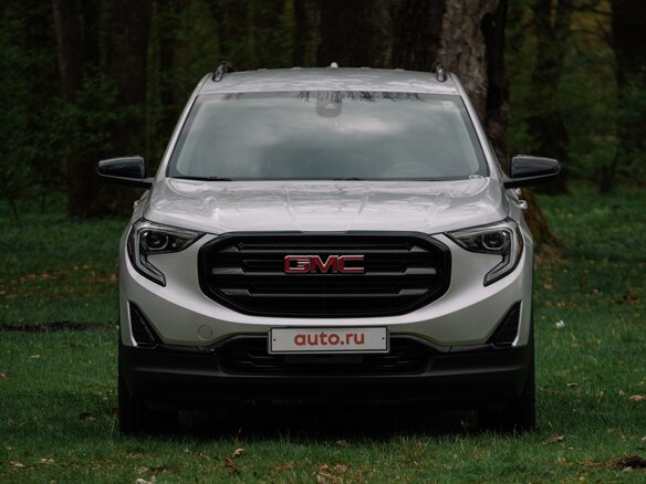 2021 GMC Terrain II, серый, 2273000 рублей - вид 3