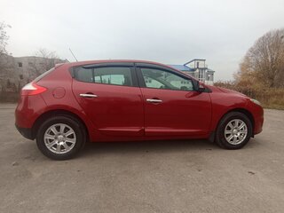 2012 Renault Megane III Рестайлинг, пурпурный, 970000 рублей, вид 2