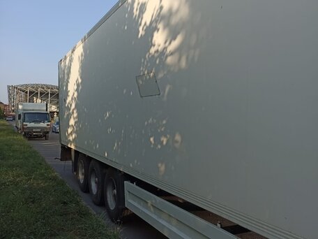 2002 DAF XF, белый, 5500000 рублей, вид 2