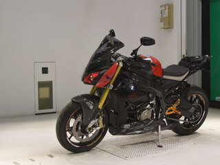 2018 BMW S 1000 R, пурпурный, 1100000 рублей, вид 4