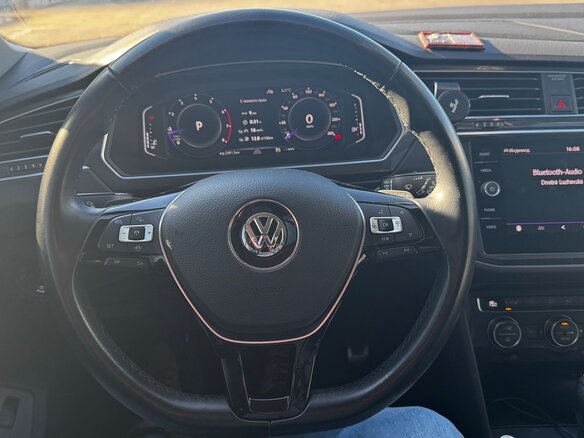 2018 Volkswagen Tiguan II, коричневый, 3550000 рублей - вид 7