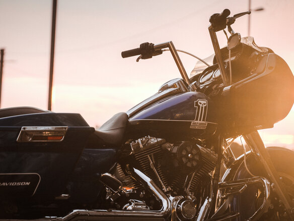 2011 Harley-Davidson Road Glide, синий, 1200000 рублей - вид 3