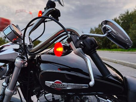 2011 Harley-Davidson Sportster 1200, чёрный, 690000 рублей, вид 2