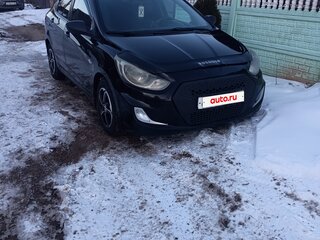 2013 Hyundai Solaris I, чёрный, 670000 рублей, вид 1