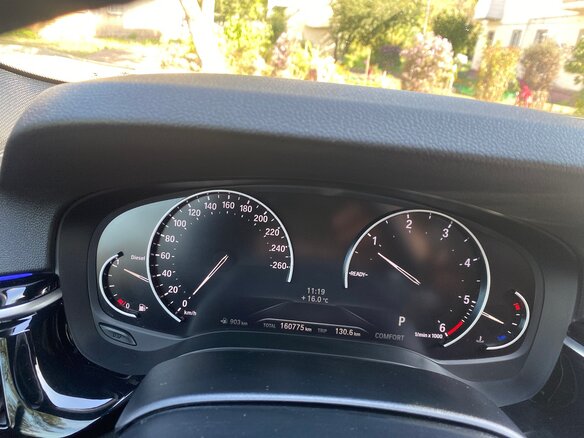 2018 BMW 5 серии 520d xDrive VII (G30/G31/G38), чёрный, 3500000 рублей - вид 6