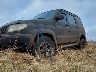 2009 УАЗ Патриот 31631 I, чёрный, 900000 рублей, вид 2