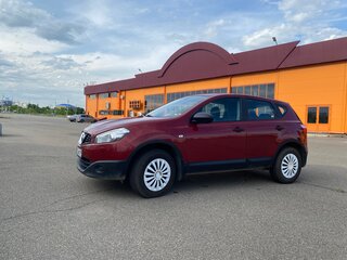 2013 Nissan Qashqai I Рестайлинг, красный, 1040000 рублей, вид 3