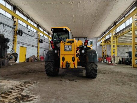 2021 JCB 541-70, жёлтый, 14000000 рублей, вид 2