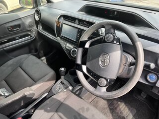 2018 Toyota Aqua I Рестайлинг 2, синий, 1250000 рублей, вид 5