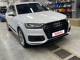 2016 Audi Q7 II (4M), белый, 4600000 рублей, вид 3