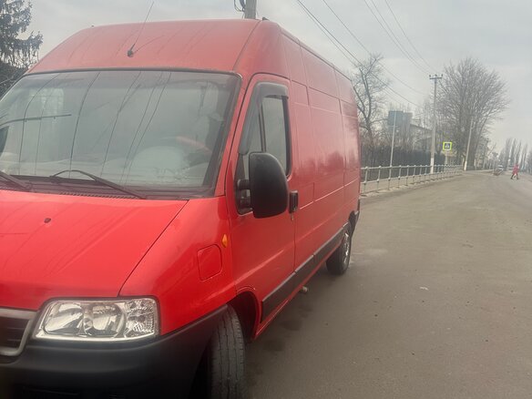 2011 Fiat Professional Ducato, красный, 950000 рублей - вид 2