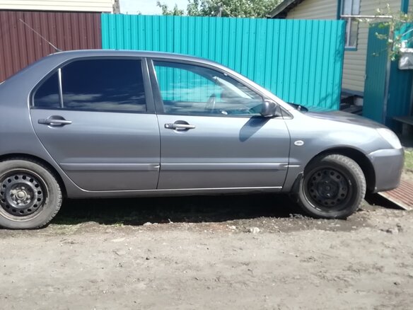2005 Mitsubishi Lancer IX, серый, 300000 рублей - вид 3