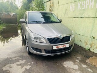 2012 Skoda Fabia II Рестайлинг, серый, 660000 рублей, вид 1