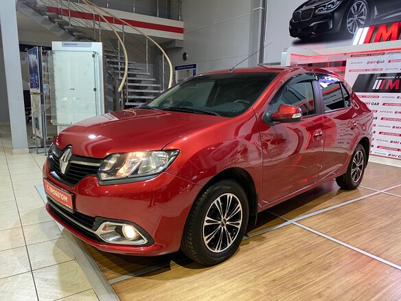 2014 Renault Logan II, красный - вид 3