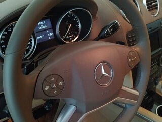 2011 Mercedes-Benz GL-Класс 500 I (X164) Рестайлинг, чёрный, 3500000 рублей, вид 4