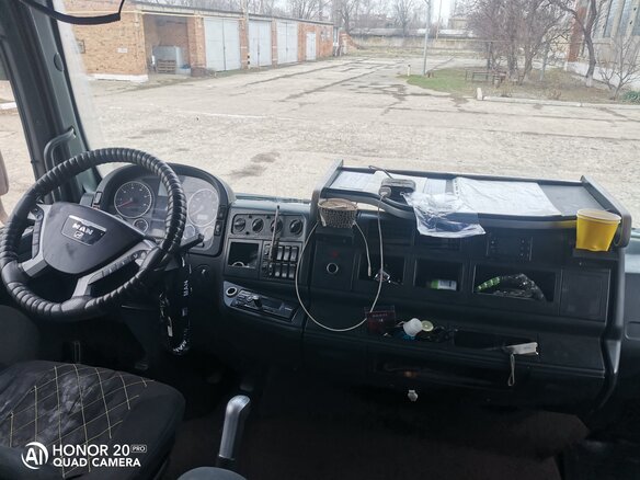 2008 MAN TGA, красный, 5000000 рублей - вид 21