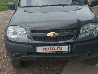 2014 Chevrolet Niva I Рестайлинг, коричневый, 780000 рублей, вид 2