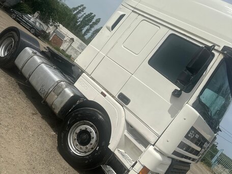 1996 DAF 95XF, белый, 1400000 рублей, вид 4