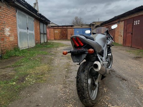 2003 Suzuki SV 650, серебристый, 300000 рублей, вид 5