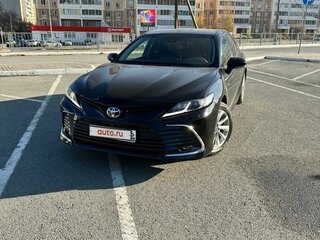 2023 Toyota Camry VIII (XV70) Рестайлинг, чёрный, 5050000 рублей, вид 3
