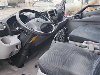 2018 Toyota Hino, белый, 2150000 рублей, вид 4