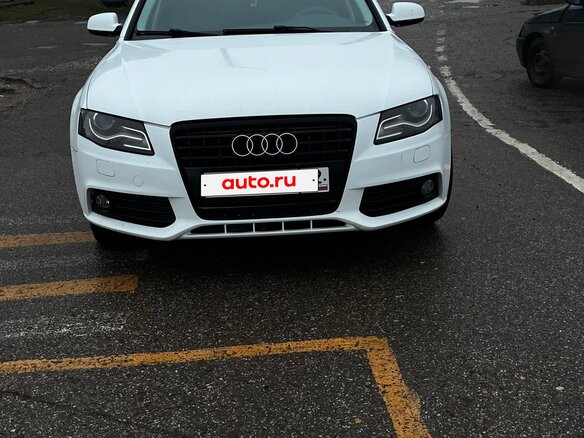 2009 Audi A4 IV (B8), белый, 980000 рублей - вид 2