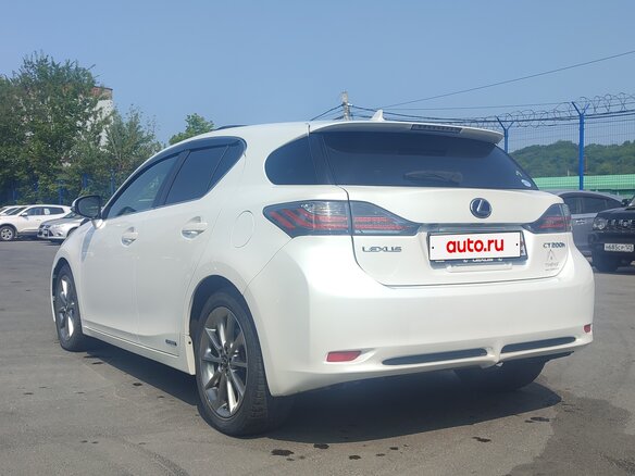 2013 Lexus CT 200h I, белый, 1500000 рублей - вид 13
