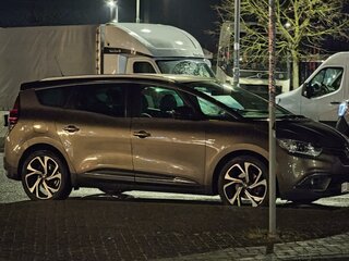 2018 Renault Scenic IV, коричневый, 1537512 рублей, вид 3