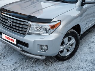 2012 Toyota Land Cruiser 200 Series Рестайлинг 1, серебристый, 4099000 рублей, вид 3