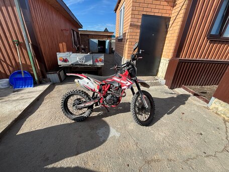 2025 Procida CB300F, красный, 140000 рублей, вид 5