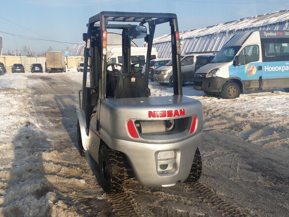 2007 Nissan серия J, серебристый - вид 13