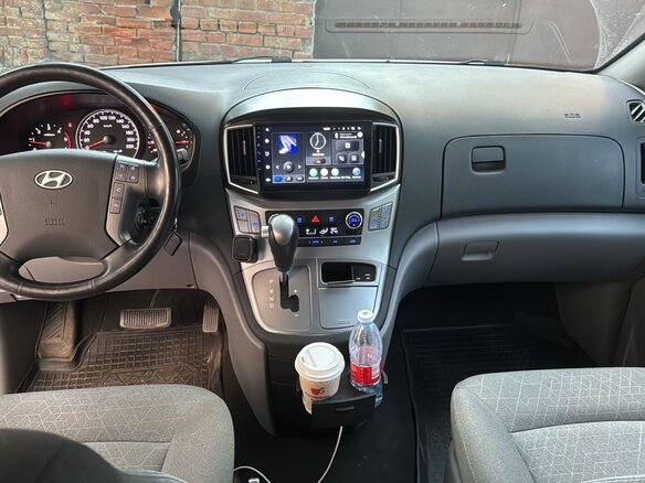 2018 Hyundai H-1 II Рестайлинг 2, белый, 3500000 рублей - вид 4