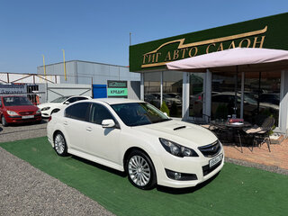 2010 Subaru Legacy V, белый, 950000 рублей, вид 1