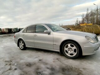 2003 Mercedes-Benz E-Класс 200 NGT III (W211, S211), серебристый, 780000 рублей, вид 3