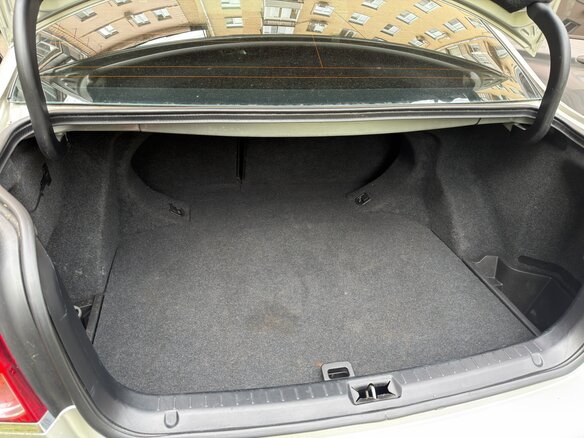 2006 Toyota Avensis II Рестайлинг, серый, 786000 рублей - вид 9