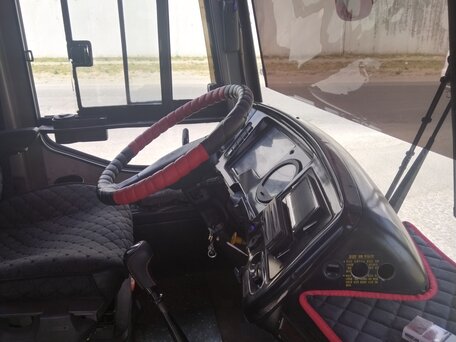 2009 Hyundai Aero Town, красный, 1450000 рублей, вид 3