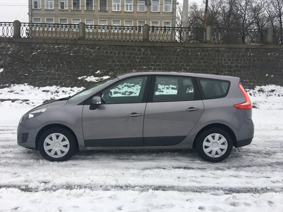 2009 Renault Scenic Grand III, серый