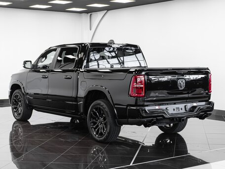 2026 Ram 1500 Crew Cab V Рестайлинг, чёрный, 9690000 рублей, вид 4